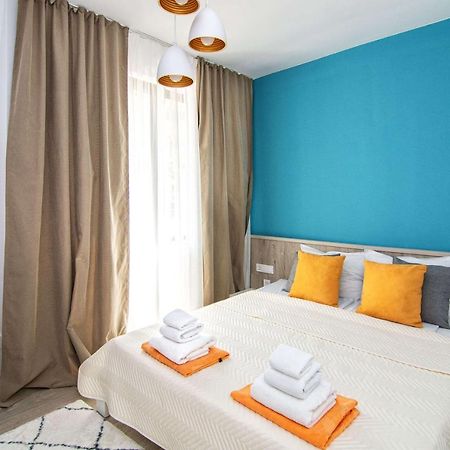 Luxury City Center Two Bedroom Apartment Close To Beach Varna Exterior foto